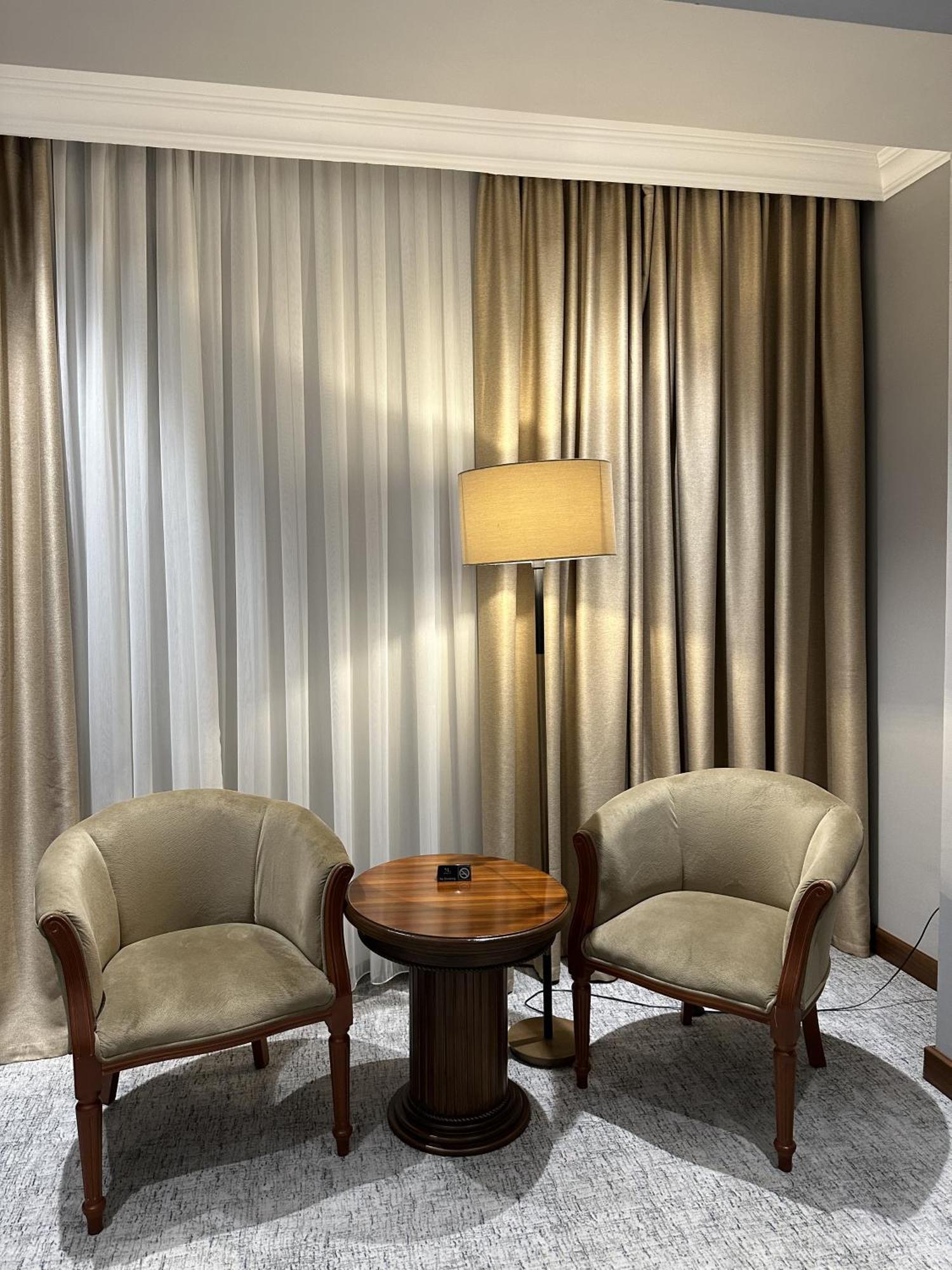 Mir Luxe Plaza Hotel Tashkent Exterior foto